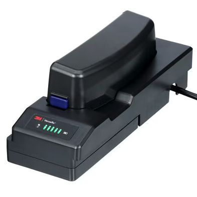 3M Versaflo TR-342E Ladestation komplett, inkl. Netzteil und Kabel 3M Versaflo TR-342E Ladestation komplett, inkl. Netzteil und Kabel